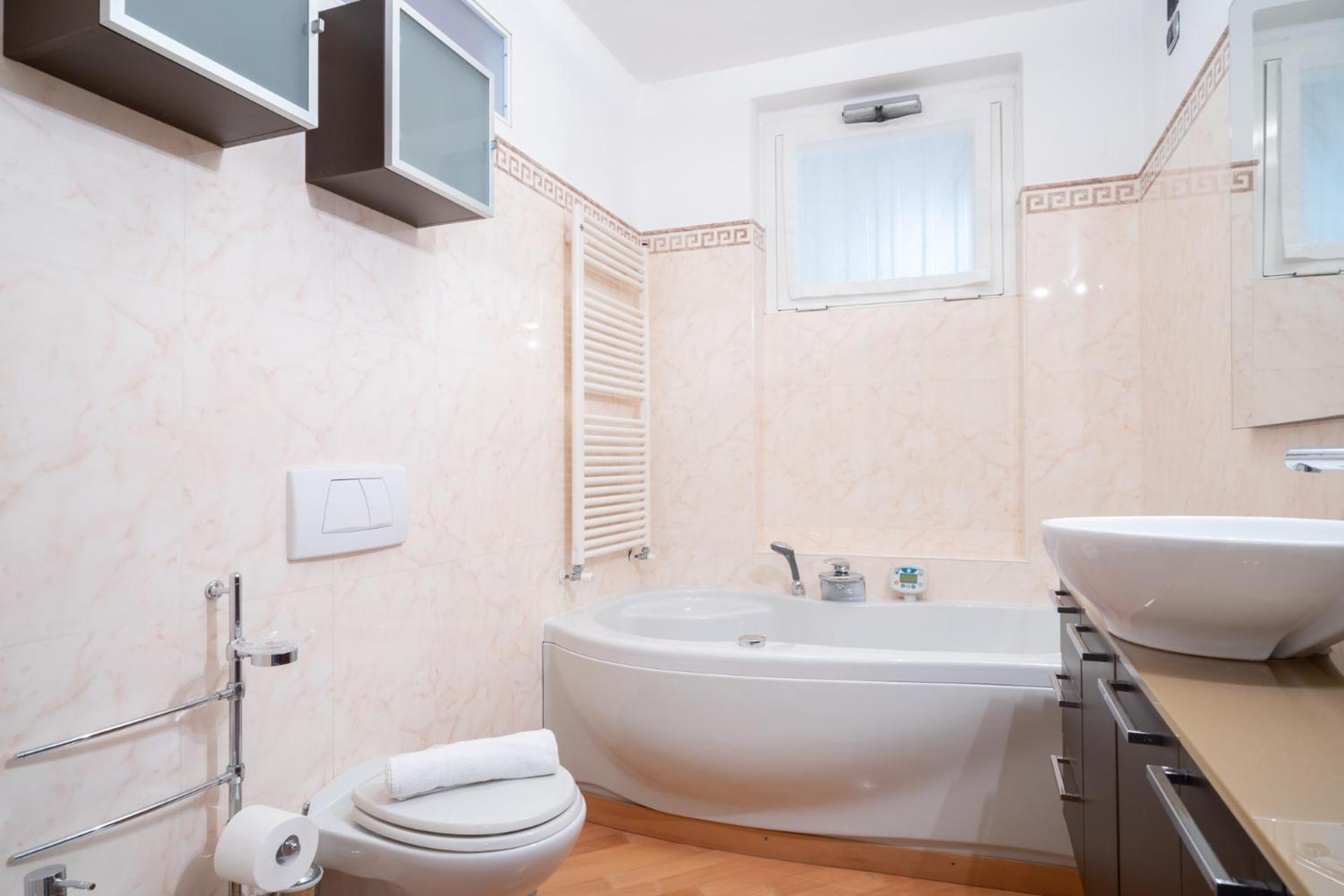 Como Lake - Apartment In Residence 5 Minutes From Lecco Center Galbiate Luaran gambar